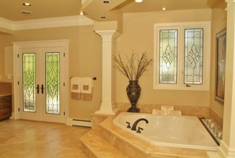 castle-rock-bathroom-stained-glass